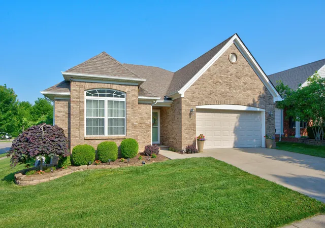 Photo 2 of Single family home for sale at 4116 Katherine Pl, Lexington, KY 40515 | MLS# 26026727 | Listing updated on 2026-10-13