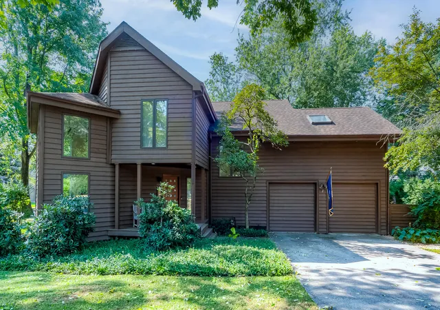 Photo 1 of Single family home for sale at 3717 Higbee Woods Ct, Lexington, KY 40503 | MLS# 26026759 | Listing updated on 2026-10-13