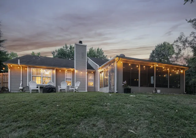 Photo 3 of Sale Pending at 2151 Stonewood Ln, Lexington, KY 40509 | MLS# 26026989 | Listing updated on 2026-10-13