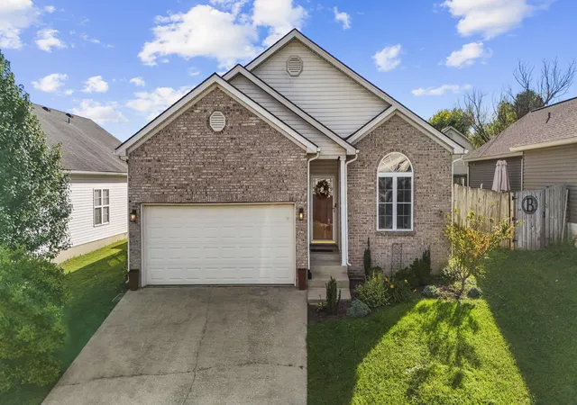 Photo 2 of Single family home for sale at 107 Pickett Ln, Georgetown, KY 40324 | MLS# 26027763 | Listing updated on 2026-10-13