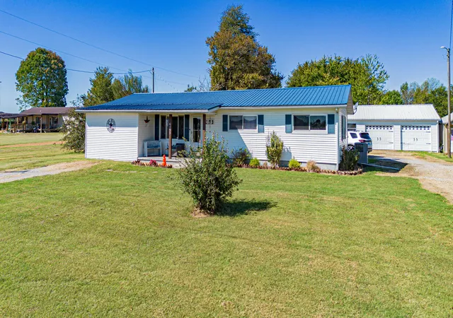 Photo 1 of Single family home for sale at 6455 State Hwy 129, Water Valley, KY 42085 | MLS# 26026990 | Listing updated on 2026-10-26