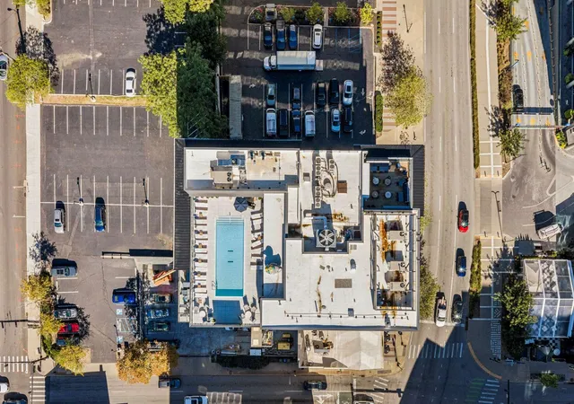 Photo 3 of Condo for sale at 106 W Vine St #403, Lexington, KY 40507 | MLS# 26027142 | Listing updated on 2026-10-13