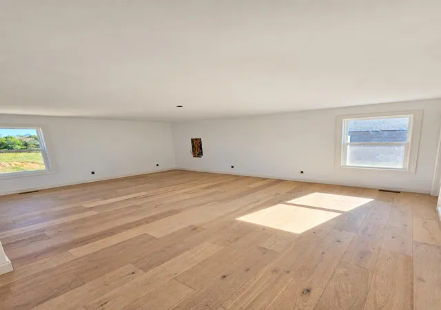 Photo 3 of Single family home for sale at 78 Cloyd Ln, London, KY 40741 | MLS# 26026824 | Listing updated on 2026-10-13