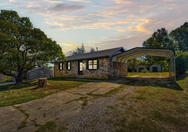 Photo 1 of Sale Pending at 196 Greenhill Way, Mount Sterling, KY 40353 | MLS# 26026901 | Listing updated on 2026-10-13