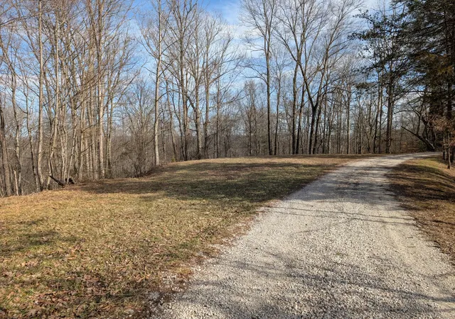 Land for sale at 9999 Tip Top Rd, Beattyville, KY 41311 | MLS# 26026880