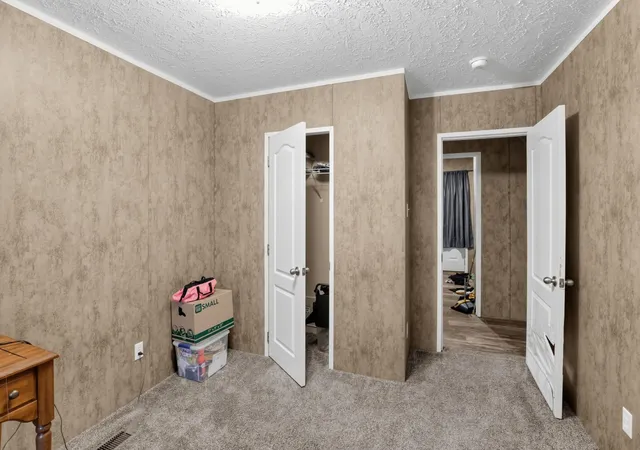 Photo 32 of Sale Pending at 1140 School St, Henderson, KY 42420 | MLS# 26026870 | Listing updated on 2026-10-05