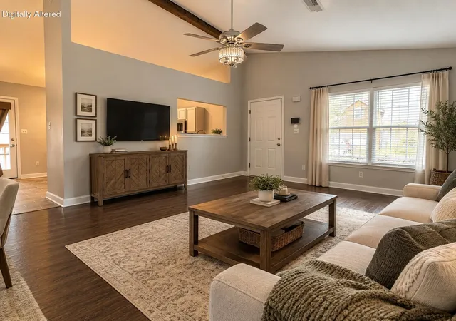 Photo 3 of Sale Pending at 105 Clover Valley Dr, Lexington, KY 40511 | MLS# 26027181 | Listing updated on 2026-10-13