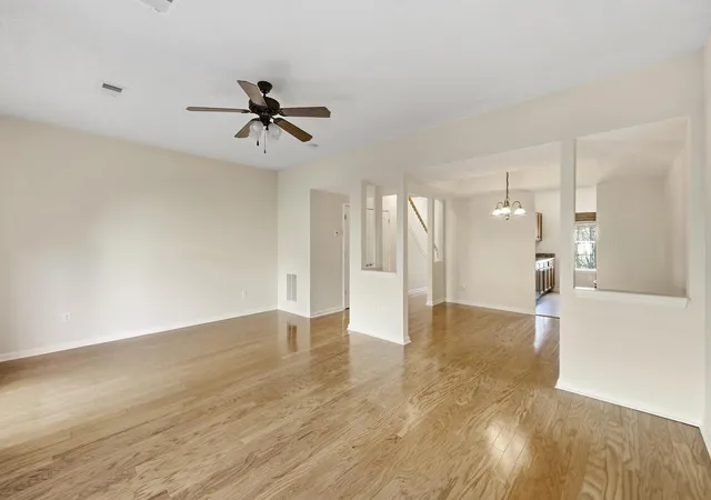 Photo 3 of Townhouse for sale at 3855 Lochdale Ter #6106, Lexington, KY 40514 | MLS# 26027030 | Listing updated on 2026-10-13