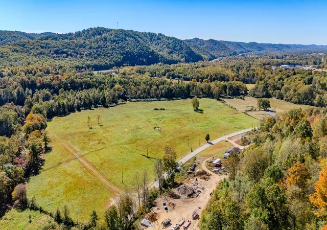 Land for sale at 5300 Cranston Rd, Morehead, KY 40351 | MLS# 26027196