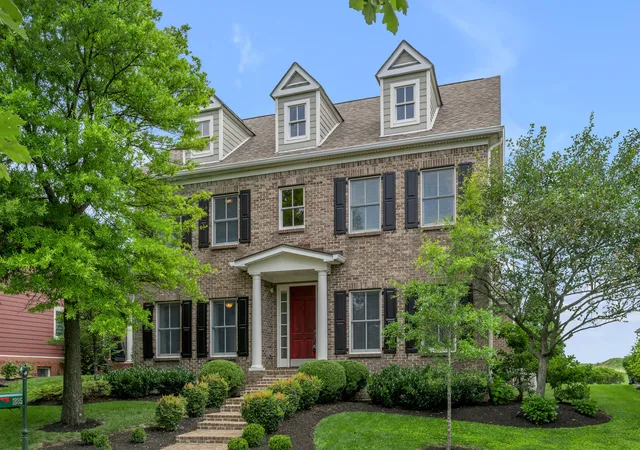 Photo 1 of Single family home for sale at 1885 Goodpaster Way, Lexington, KY 40505 | MLS# 26027137 | Listing updated on 2026-10-19