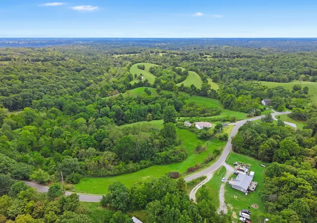 Photo 3 of Land for sale at 975 Flat Crk Rd, Frankfort, KY 40601 | MLS# 26026925 | Listing updated on 2026-10-13