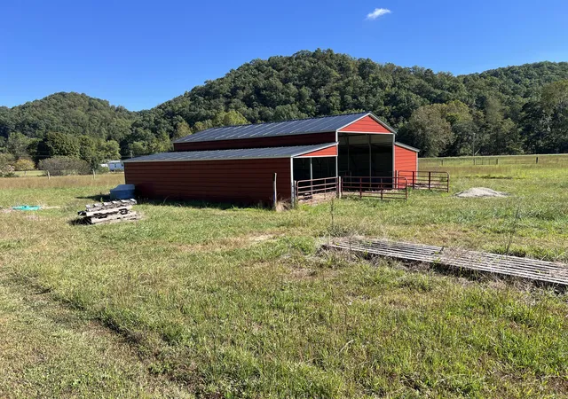 Photo 3 of Single family home for sale at 11001 Cranston Rd, Morehead, KY 40351 | MLS# 26026953 | Listing updated on 2026-10-13