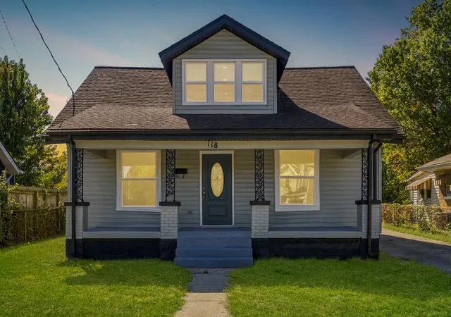 Photo 2 of Single family home for sale at 118 Paris Ave, Lexington, KY 40505 | MLS# 26027135 | Listing updated on 2026-10-14