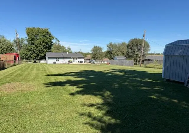 Photo 1 of Sale Pending at 305 Albert Sidney Johnston Ave, Maysville, KY 41056 | MLS# 26026992 | Listing updated on 2026-10-16
