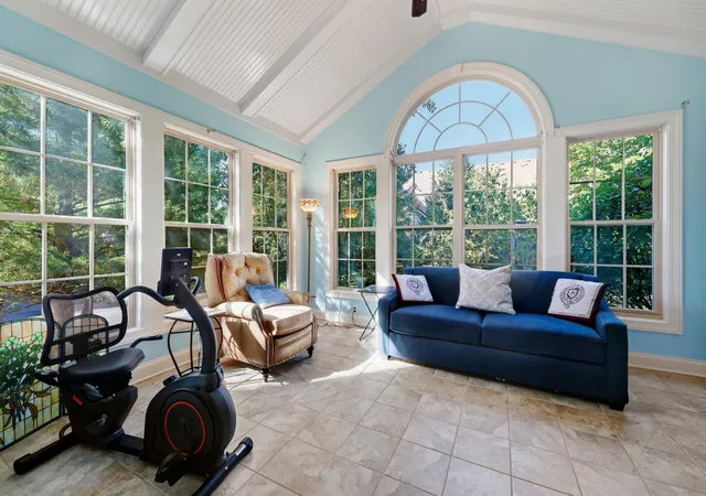 Photo 3 of Sale Pending at 513 Hannon Way, Lexington, KY 40509 | MLS# 26027140 | Listing updated on 2026-10-13