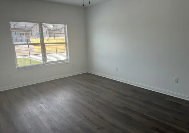 Photo 3 of Single family home for sale at 840 Ridgewood Dr #4, Berea, KY 40403 | MLS# 26027029 | Listing updated on 2026-10-13