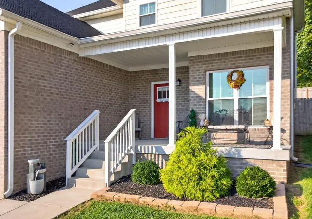 Photo 3 of Single family home for sale at 115 Bayberry Ln, Frankfort, KY 40601 | MLS# 26027350 | Listing updated on 2026-10-13