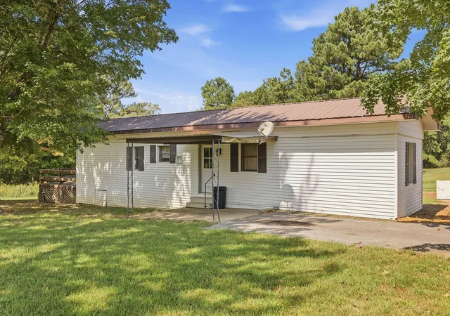 Photo 1 of Single family home for sale at 93 Deerpath Trl, Murray, KY 42071 | MLS# 26027401 | Listing updated on 2026-10-03