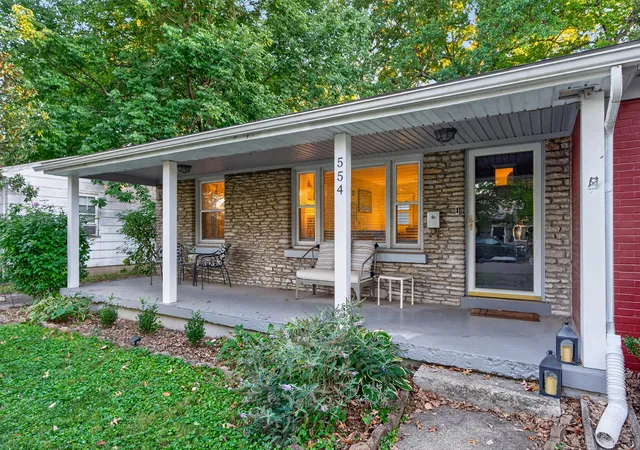 Photo 3 of Single family home for sale at 554 Sheridan Dr, Lexington, KY 40503 | MLS# 26027125 | Listing updated on 2026-10-13