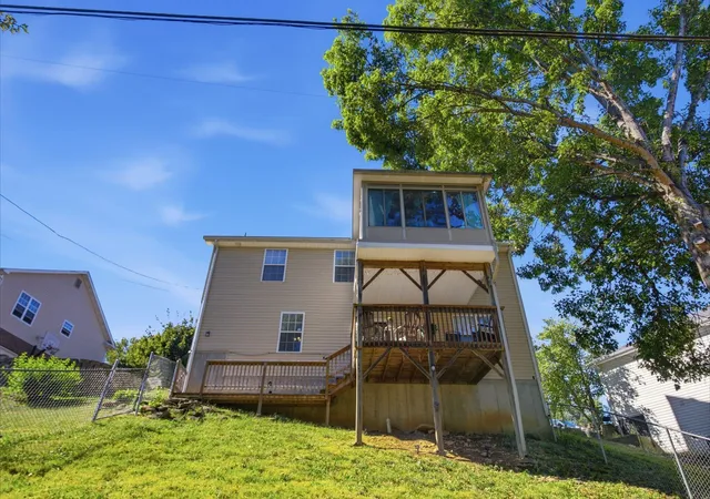 Photo 42 of Single family home for sale at 118 River Oak Dr, Frankfort, KY 40601 | MLS# 26027044 | Listing updated on 2026-10-23