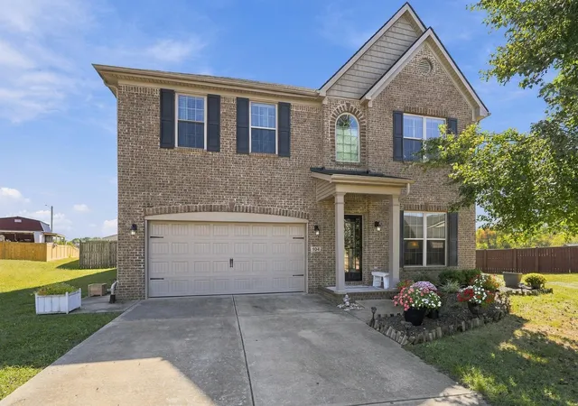 Single family home for sale at 104 Julia Cir, Georgetown, KY 40324 | MLS# 26027117