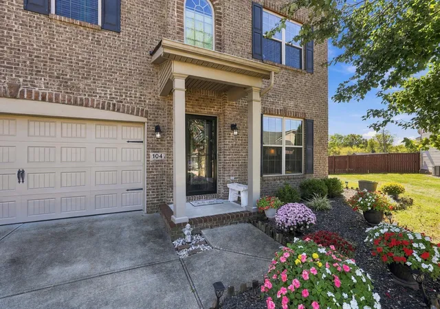 Photo 3 of Single family home for sale at 104 Julia Cir, Georgetown, KY 40324 | MLS# 26027117 | Listing updated on 2026-10-19