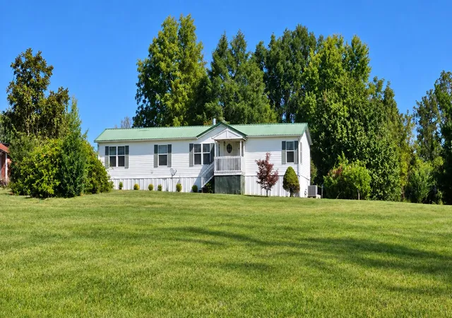 Photo 1 of Multi family home for sale at 10578 W Highway 80, Nancy, KY 42544 | MLS# 26027249 | Listing updated on 2026-10-16