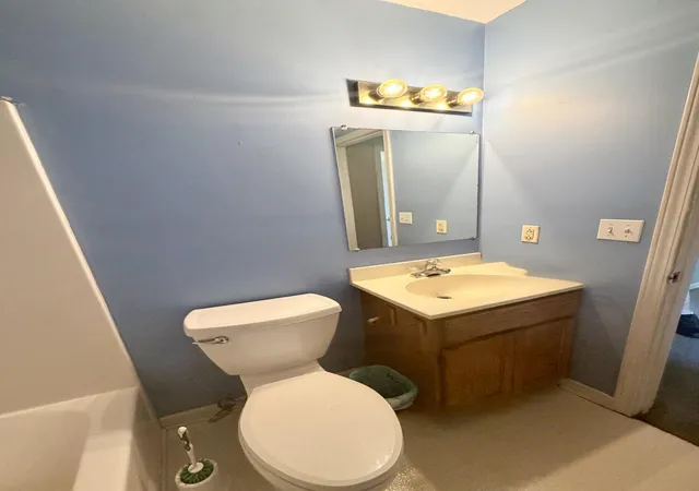 Photo 3 of Single family home for sale at 1092 Pyle Ln, Hopkinsville, KY 42240 | MLS# 26027157 | Listing updated on 2026-10-13