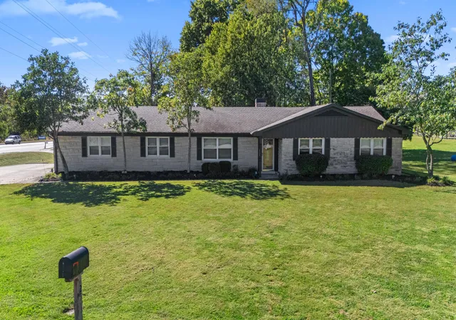 Single family home for sale at 25 Donna Dr, Frankfort, KY 40601 | MLS# 26027155