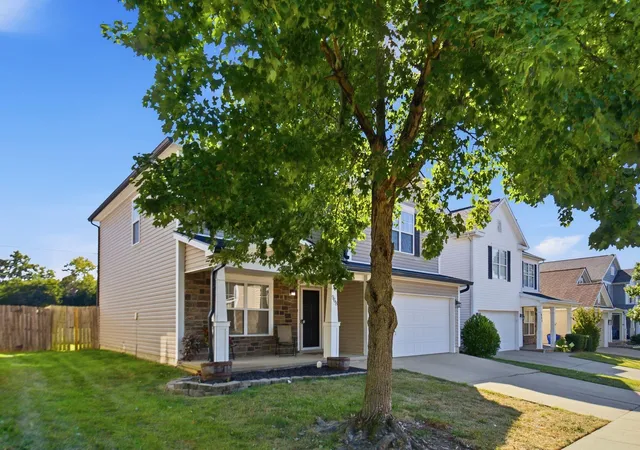 Photo 3 of Single family home for sale at 968 Applecross Dr, Lexington, KY 40511 | MLS# 26027279 | Listing updated on 2026-10-18