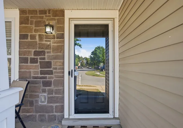 Photo 4 of Single family home for sale at 968 Applecross Dr, Lexington, KY 40511 | MLS# 26027279 | Listing updated on 2026-10-18