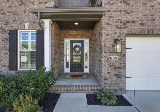 Photo 3 of Single family home for sale at 605 Sunny Landing Trl, Lexington, KY 40515 | MLS# 26027238 | Listing updated on 2026-10-19