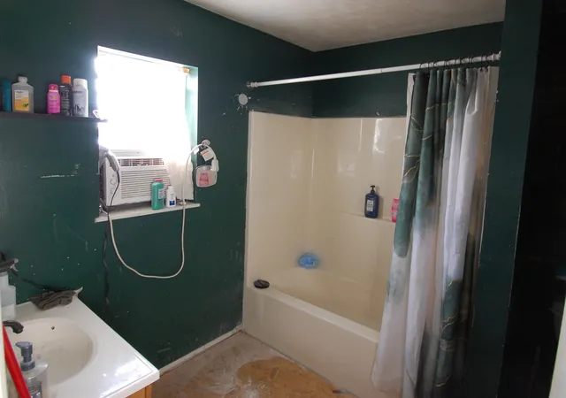 Photo 3 of Single family home for sale at 8510 Smokey Ln, Melber, KY 42069 | MLS# 26027418 | Listing updated on 2026-10-09