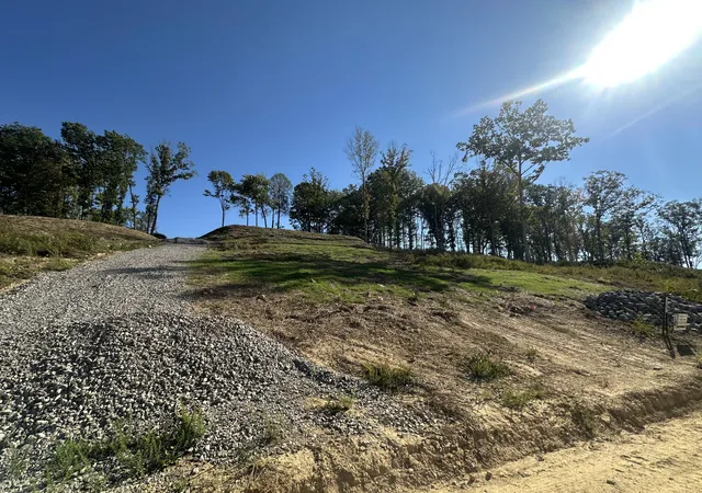 Photo 1 of Land for sale at 222 Malibu Dr #Lot 42, Corbin, KY 40701 | MLS# 26027232 | Listing updated on 2026-10-13