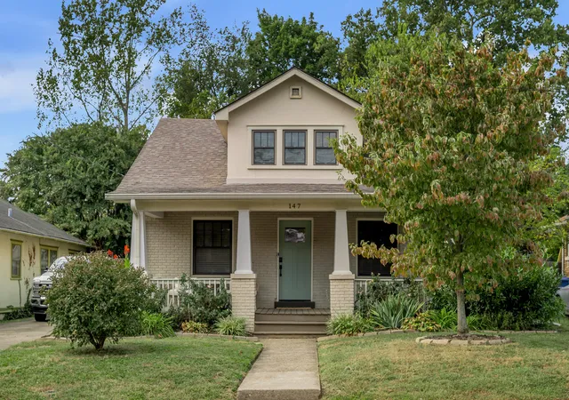 Photo 2 of Sale Pending at 147 Sherman Ave, Lexington, KY 40502 | MLS# 26027439 | Listing updated on 2026-10-23