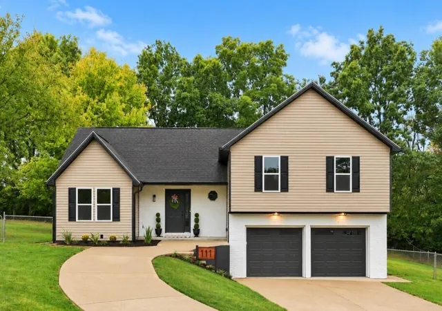 Single family home for sale at 111 Sheppard Ct, Georgetown, KY 40324 | MLS# 26027395