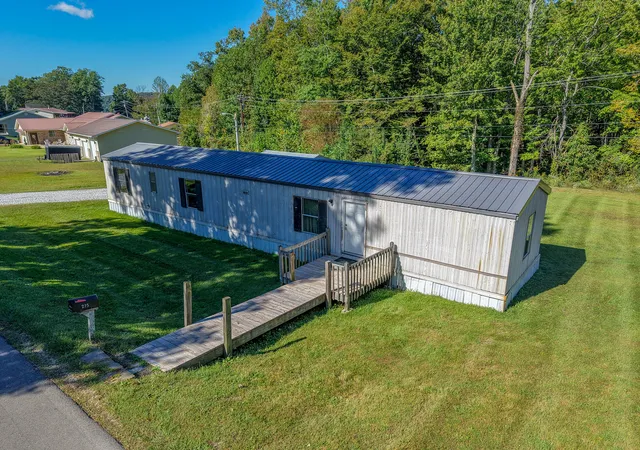 Single family home for sale at 275 Ridgeway Dr, Morehead, KY 40351 | MLS# 26027367
