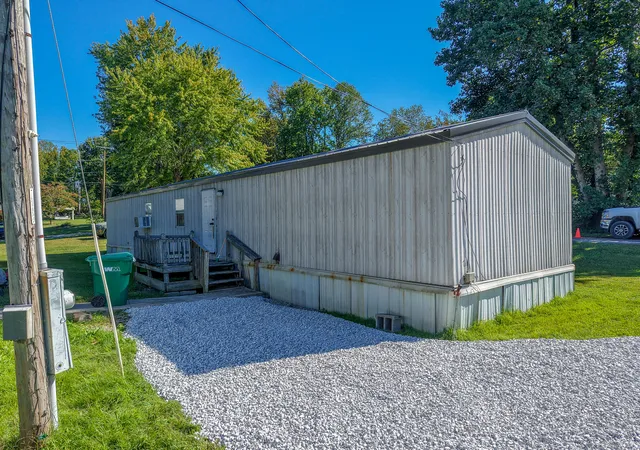 Photo 3 of Single family home for sale at 275 Ridgeway Dr, Morehead, KY 40351 | MLS# 26027367 | Listing updated on 2026-10-23