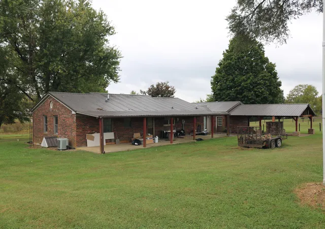 Photo 3 of Single family home for sale at 1541 Author Rd, Carlisle, KY 40311 | MLS# 26027373 | Listing updated on 2026-10-13