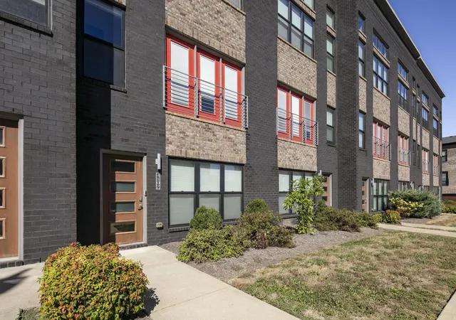 Photo 1 of Sale Pending at 955 Tarr Tr #4107, Lexington, KY 40508 | MLS# 26027791 | Listing updated on 2026-10-13