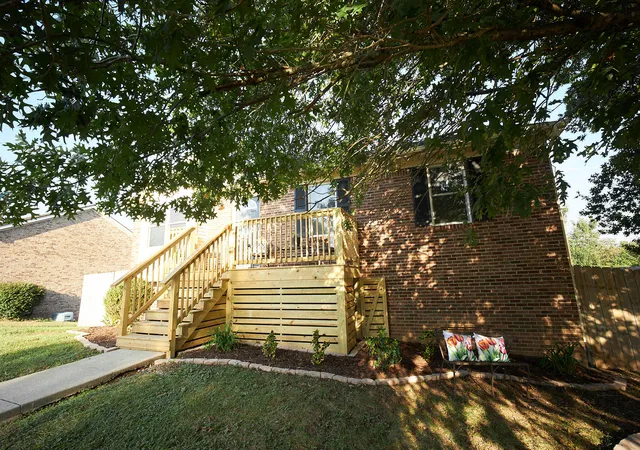 Photo 3 of Sale Pending at 801 Woodspointe Way, Wilmore, KY 40390 | MLS# 26027598 | Listing updated on 2026-10-21