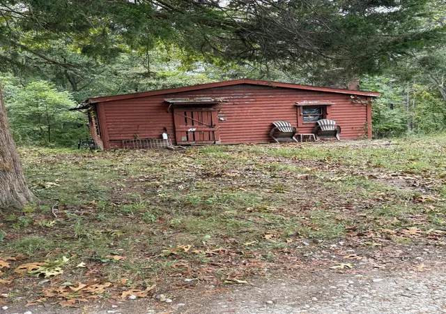 Photo 1 of Single family home for sale at 5124 Bee Crk Rd, Corbin, KY 40701 | MLS# 26027435 | Listing updated on 2026-10-13