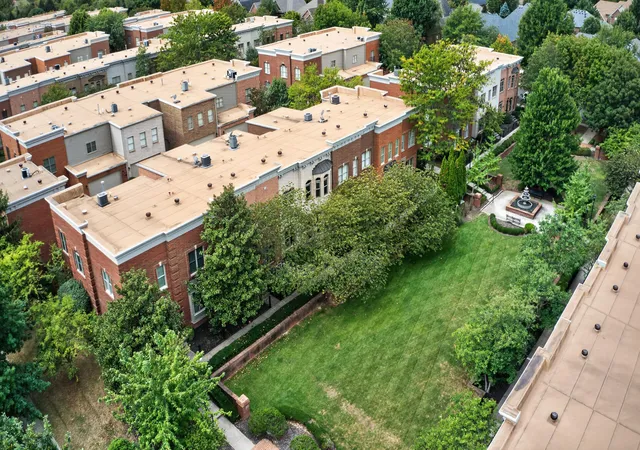 Photo 55 of Townhouse for sale at 993 Star Shoot Pkwy, Lexington, KY 40509 | MLS# 26027451 | Listing updated on 2026-10-23
