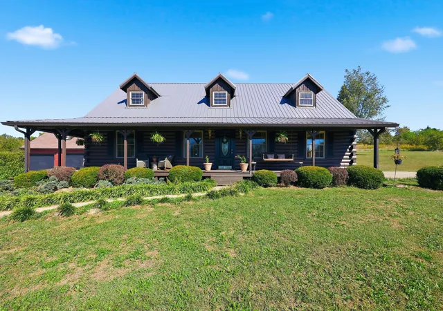 Photo 2 of Single family home for sale at 355 Dix Dam Rd, Harrodsburg, KY 40330 | MLS# 26027453 | Listing updated on 2026-10-22