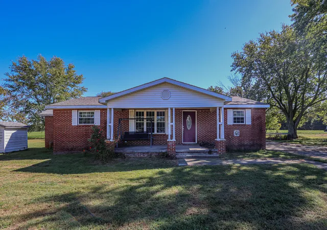 Photo 1 of Sale Pending at 4289 Jackson School Rd, Benton, KY 42025 | MLS# 26027663 | Listing updated on 2026-10-13
