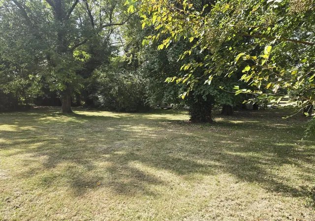 Photo 1 of Land for sale at 515 Columbus St, Paducah, KY 42001 | MLS# 26027608 | Listing updated on 2026-10-14