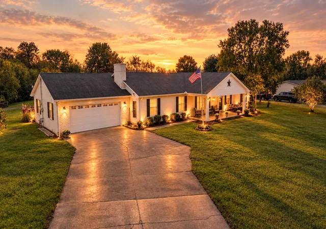 Single family home for sale at 158 College Hl Rd, Waco, KY 40385 | MLS# 26028843