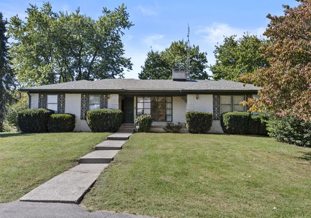 Photo 1 of Sale Pending at 5700 Sulphur Well Rd, Lexington, KY 40509 | MLS# 26027509 | Listing updated on 2026-10-13