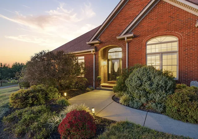 Photo 2 of Single family home for sale at 1701 Chrisman Ml Rd, Nicholasville, KY 40356 | MLS# 26027809 | Listing updated on 2026-10-19