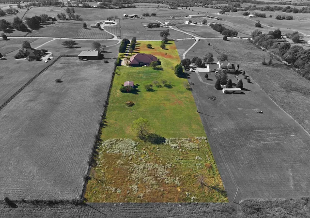 Photo 3 of Single family home for sale at 1701 Chrisman Ml Rd, Nicholasville, KY 40356 | MLS# 26027809 | Listing updated on 2026-10-19